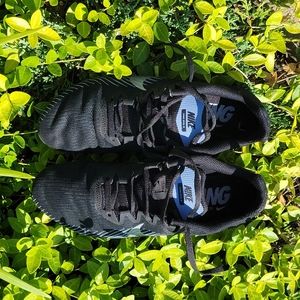 NIKE track & field shoes